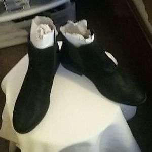 NWOT Booties